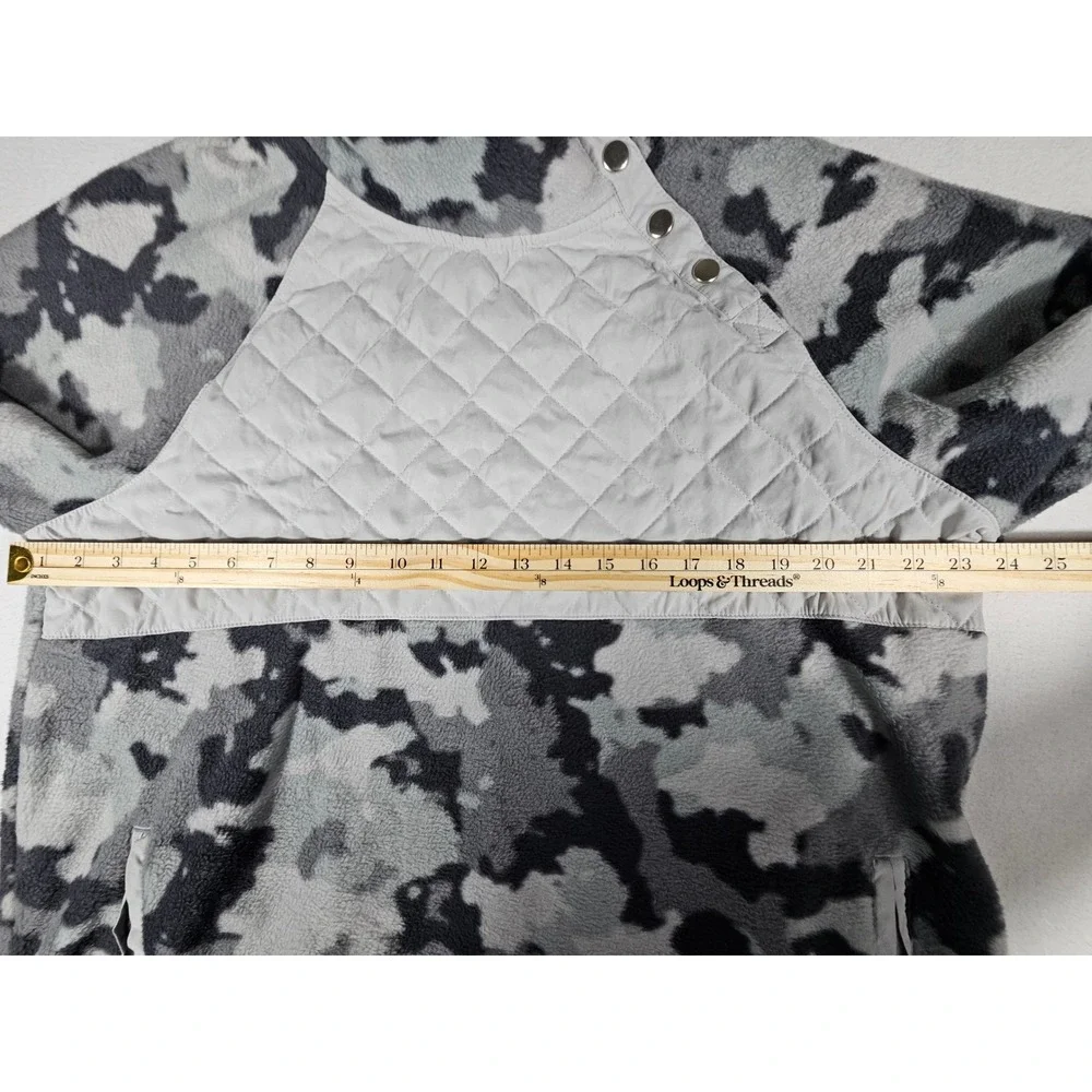 Kyodan Outdoor Womens XXL Grey Camo Fleece Quilted‎ Snap Neck Pullover Jacket